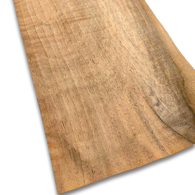 Walnoot houtfineer 160 x 23 cm met natuurlijke nerfstructuur, ideaal voor meubelbekleding of restauratieprojecten.