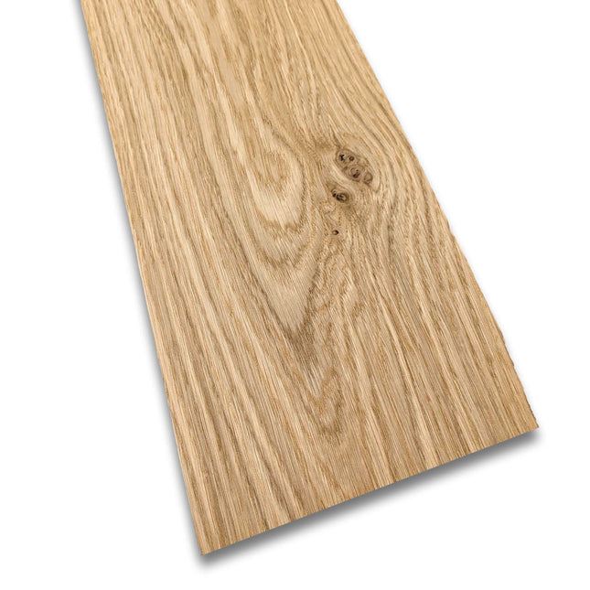 Eiken rustiek houtfineer 170 x 14 cm met natuurlijke nerfstructuur en noesten. Ideaal voor meubelbekleding of restauratieprojecten.