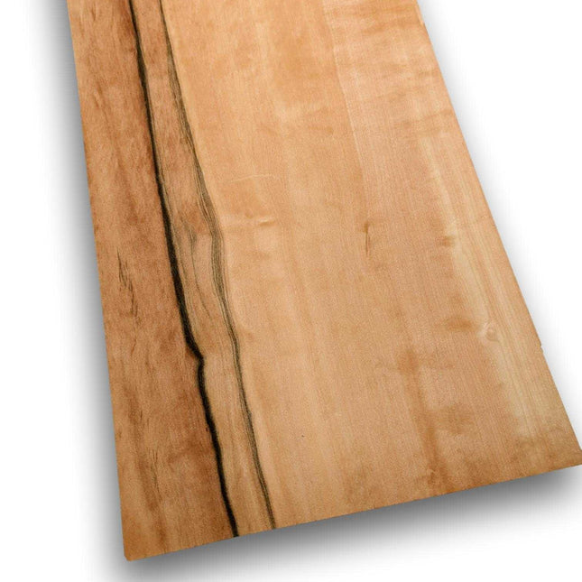 Tineo fineer 235 x 19 cm in naturel, onbehandelde uitvoering met opvallende nerfstructuur. Geschikt voor meubelbekleding of restauratie.