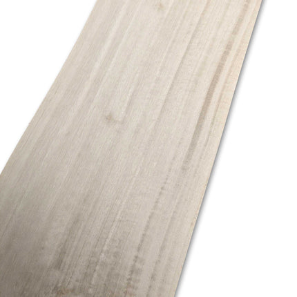 Geverfd zilverwit fineer van echt hout, 43 x 18 cm, met doorlopende kleur en glad oppervlak, ideaal voor renovatieprojecten.
