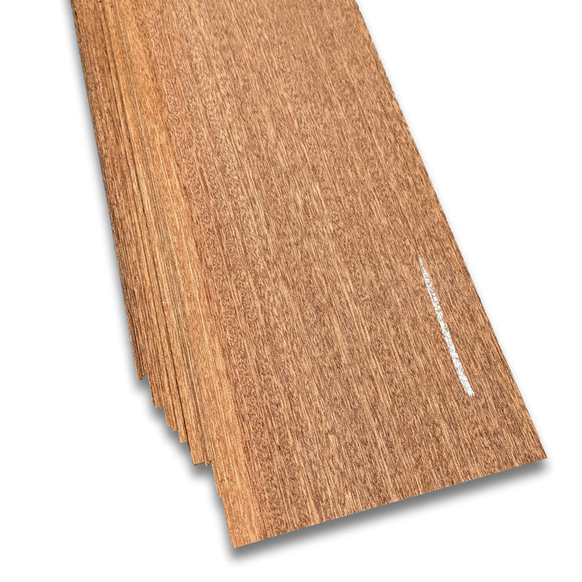 Mahonie fineer | 31 vellen | 70x12 cm