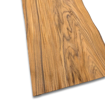 Santos Rosewood Veneer | 70x25 cm